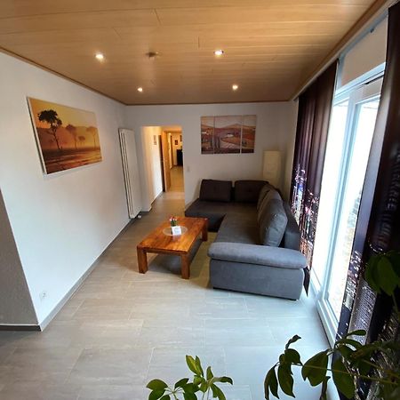 Alte Tankstelle Apartment Strassenhaus Екстериор снимка